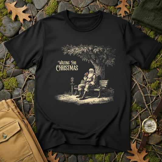 Waiting for Christmas – Vintage Santa T-Shirt